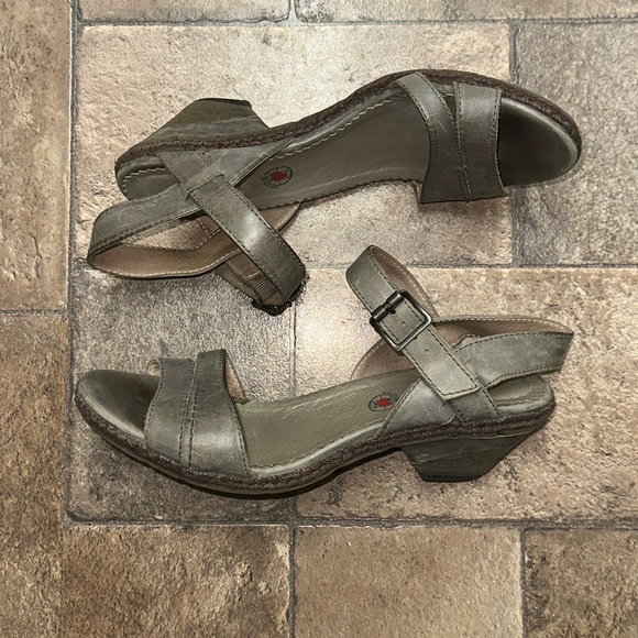 Bussola  Size 40 - Picture 2 of 8